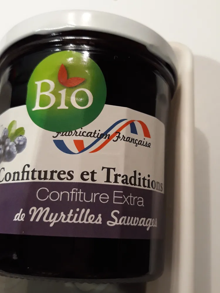 confiture extra de myrtilles sauvages