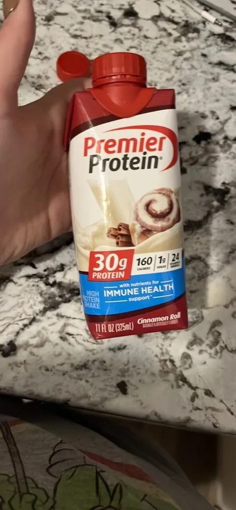 CINNAMON ROLL PROTEIN SHAKE