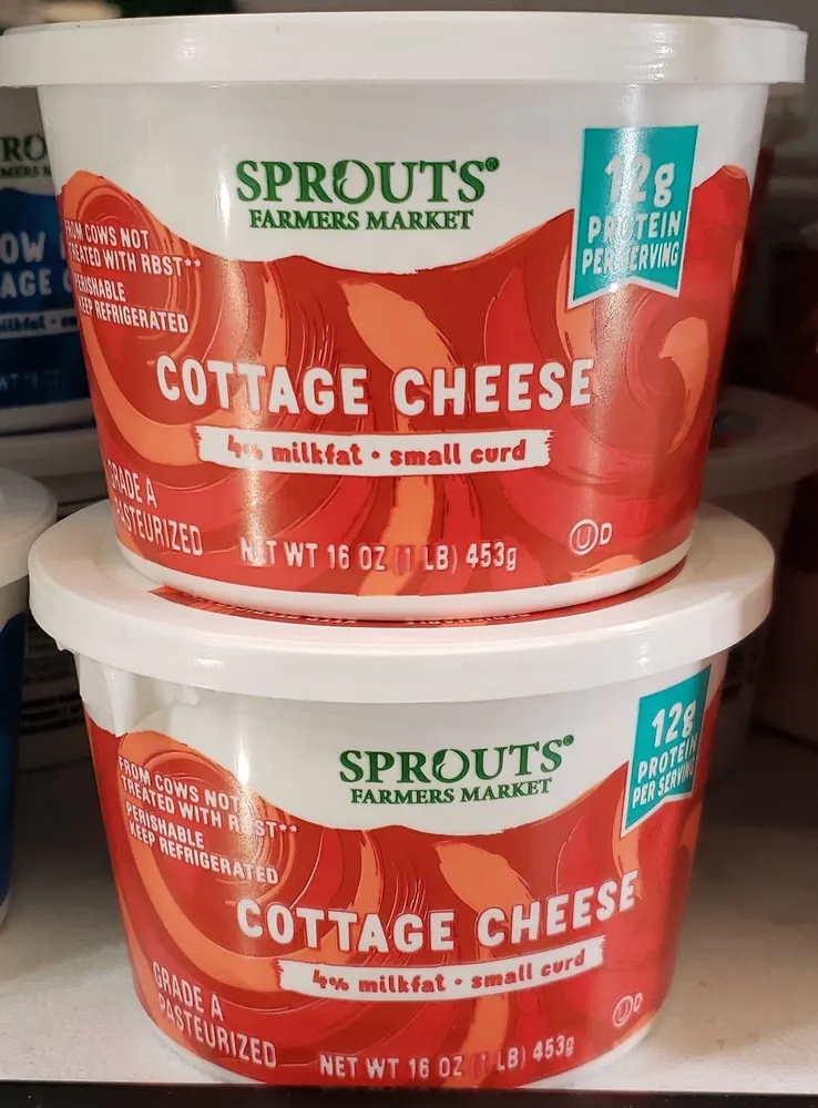 Sprouts 16 oz cottage cheese