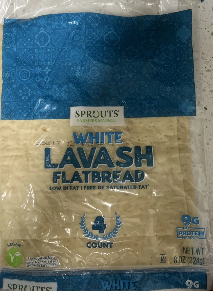 White lavish flatbread