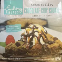 Baked Skillet Chocolate Chip Cookie