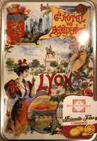 Coffret sucre garni de biscuits fins pur beurre