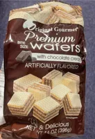 Premium wafers with chocolate cream