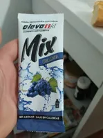MIX, saborea el agua. Uva azul