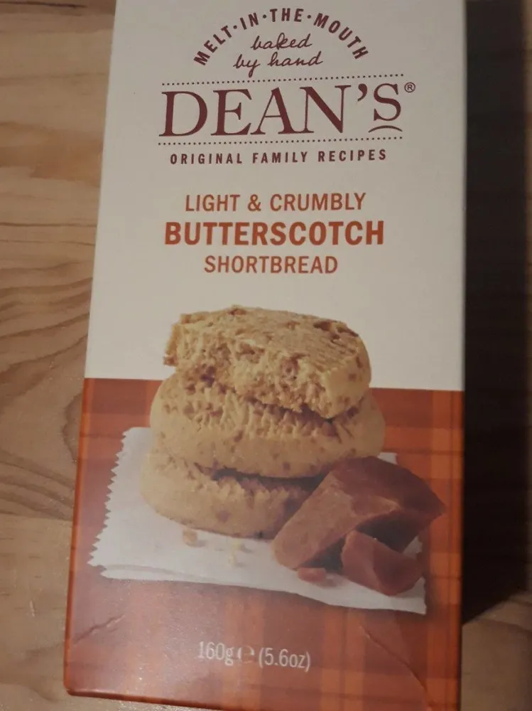 Light and crumbly butterscotch shortbread