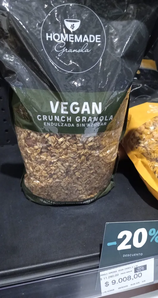 Vegan crunch granola