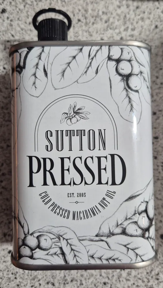 Cold Pressed Macadamia Nut Oil