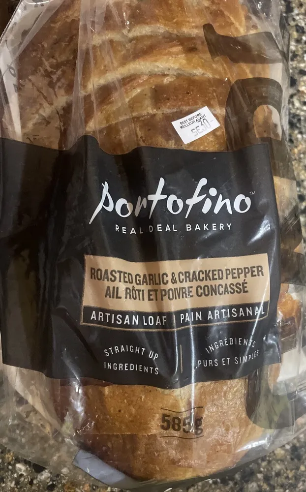 Roasted Garlic & Cracked Pepper Loaf