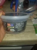 Thaïe épicée au poulet et noix de coco