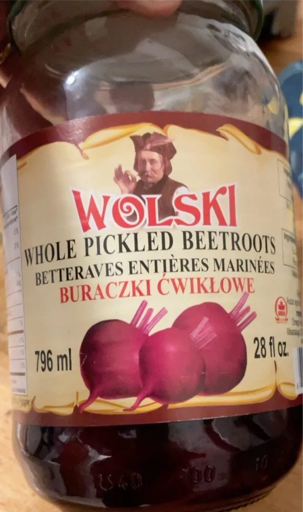 Whole pick’ed beetroots