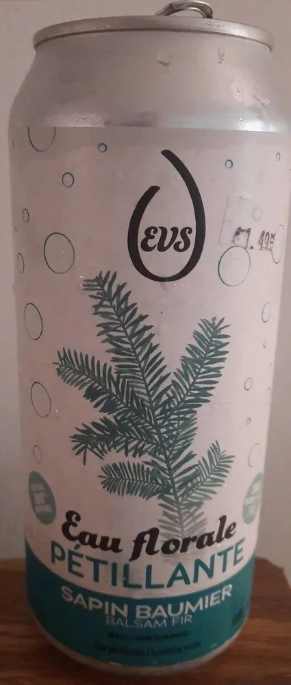 Eau florale pétillante