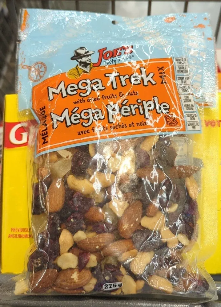 Mega trek with dried fruits and nuts