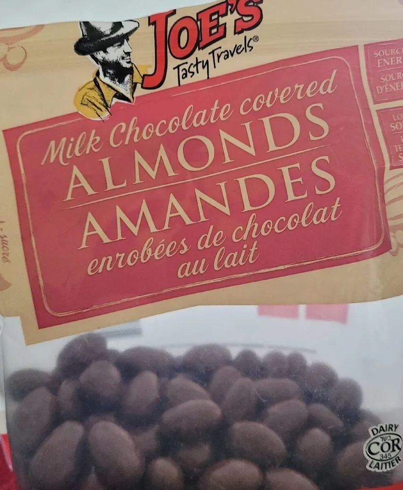 Amande enrobées de chocolat au lait