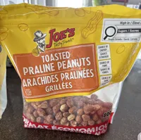 Toasted praline peanuts