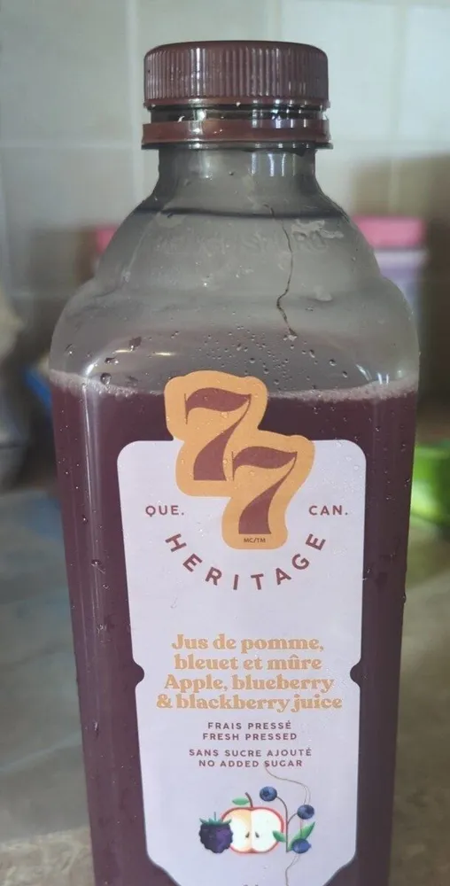 Jus de pommes bleuets et mûres