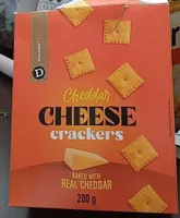 Cheddar cheese crackers