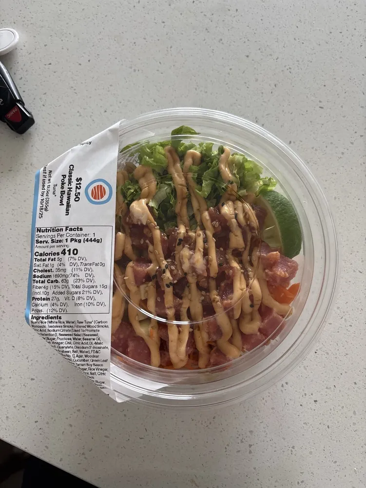Classic Hawaiian Poke Bowl