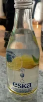 Eau de source gazéifié