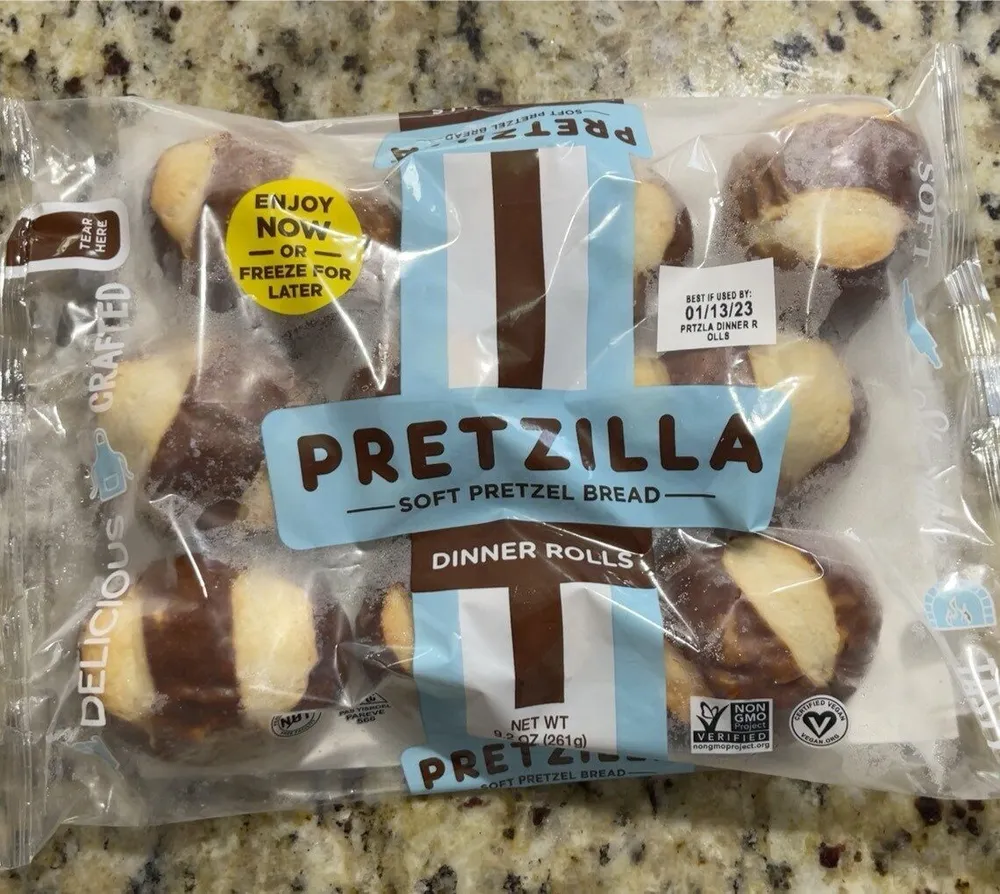 Soft Pretzel Bread Dinner Rolls