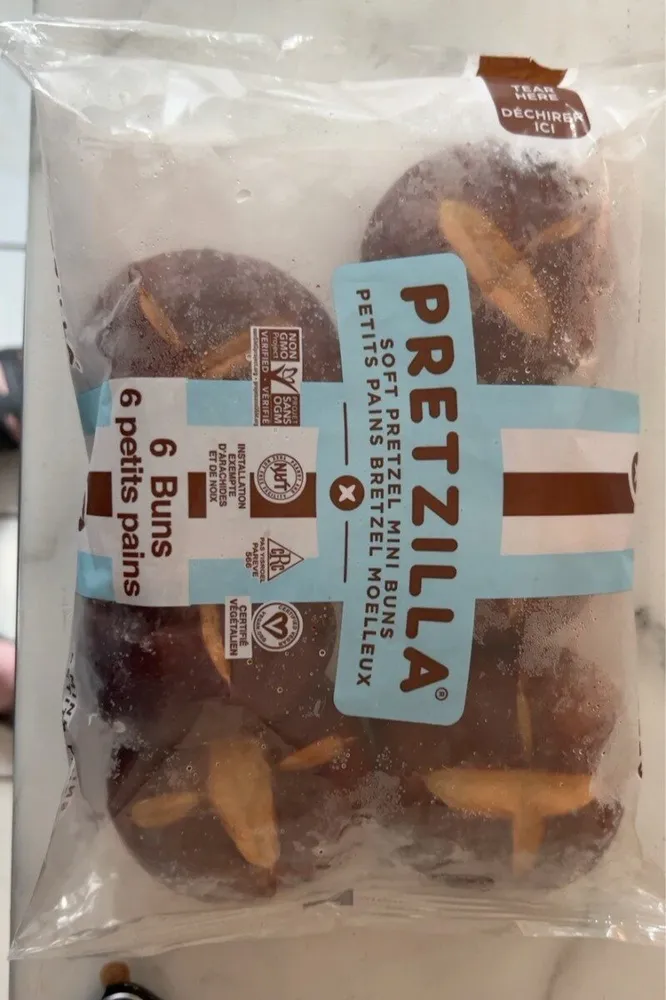 Soft pretzel mini buns