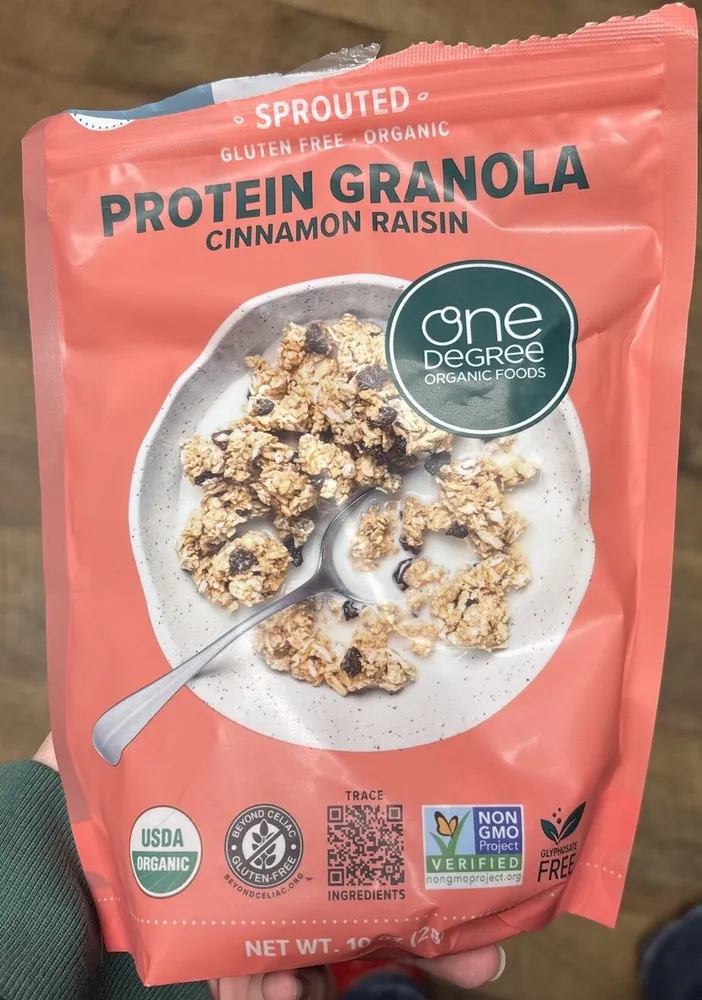 Cinnamon Raisin Granola