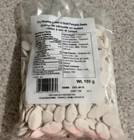Dry roasted salted in-shell pumpkin seeds