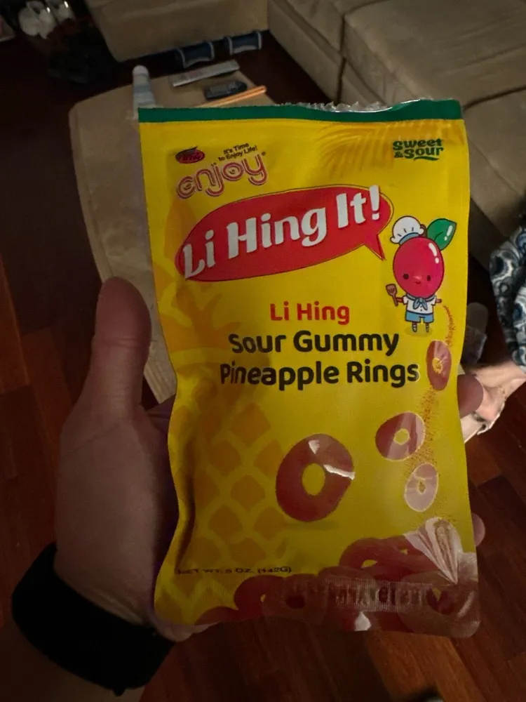 Sour Gummy Pineapple Rings