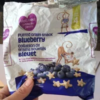 Puffed grain snack blueberry
