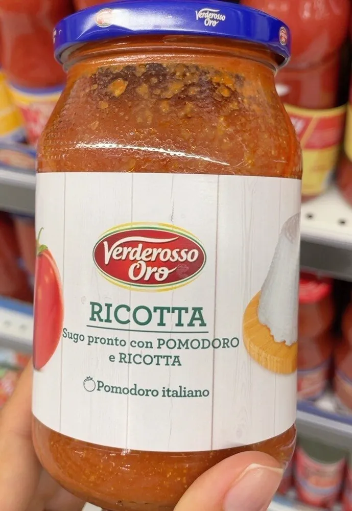 Sugo pronto con pomodoro e ricotta