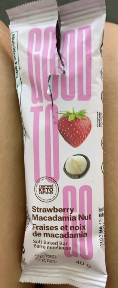 Strawberry Macadamia Nut Snack Bar