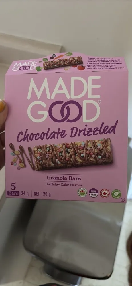 ORGANIC DRIZZLED GRANOLA BARS birthday cake flavour