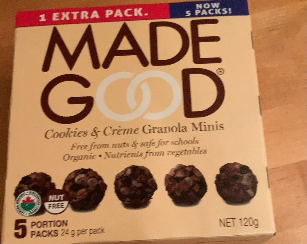 Cookies and creme granola minis