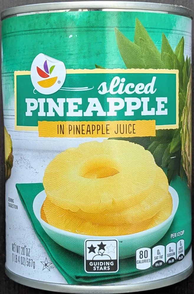 Sliced pineapple in pineapple juice