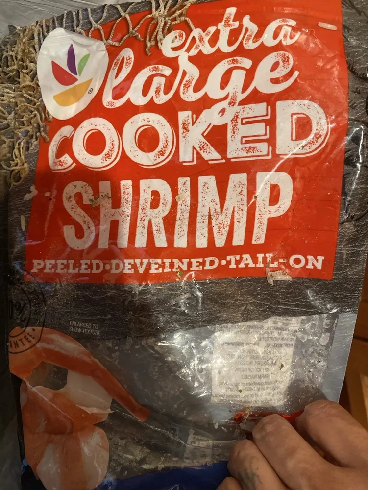 Jumbo cooked shrimp