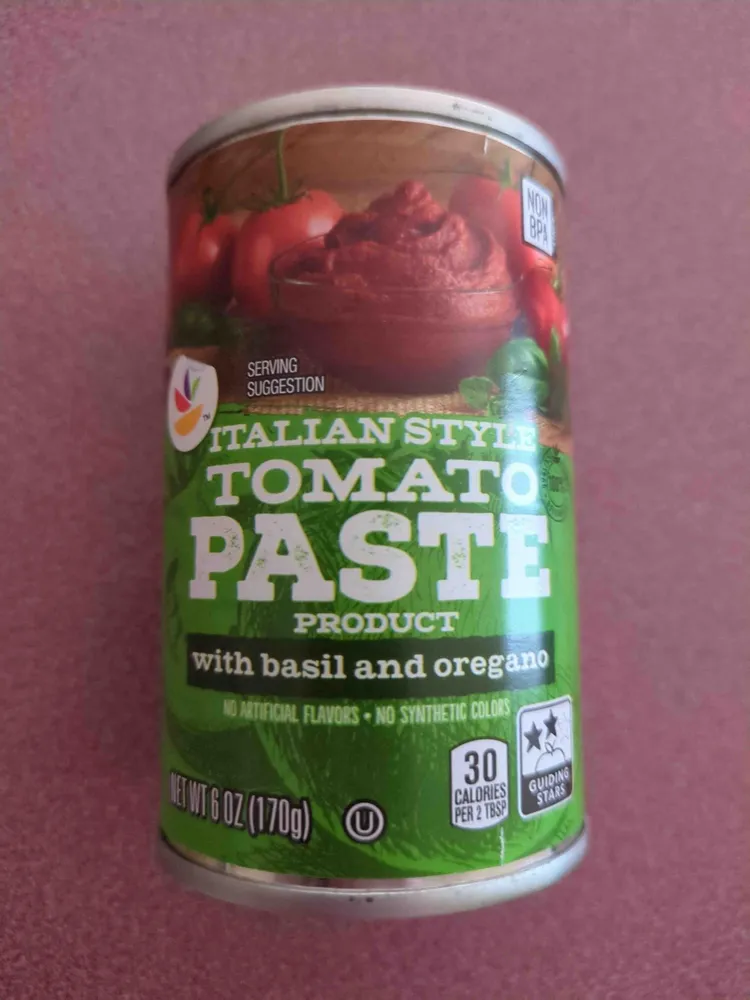 Italian Style Tomato Paste Product with basil and oregano