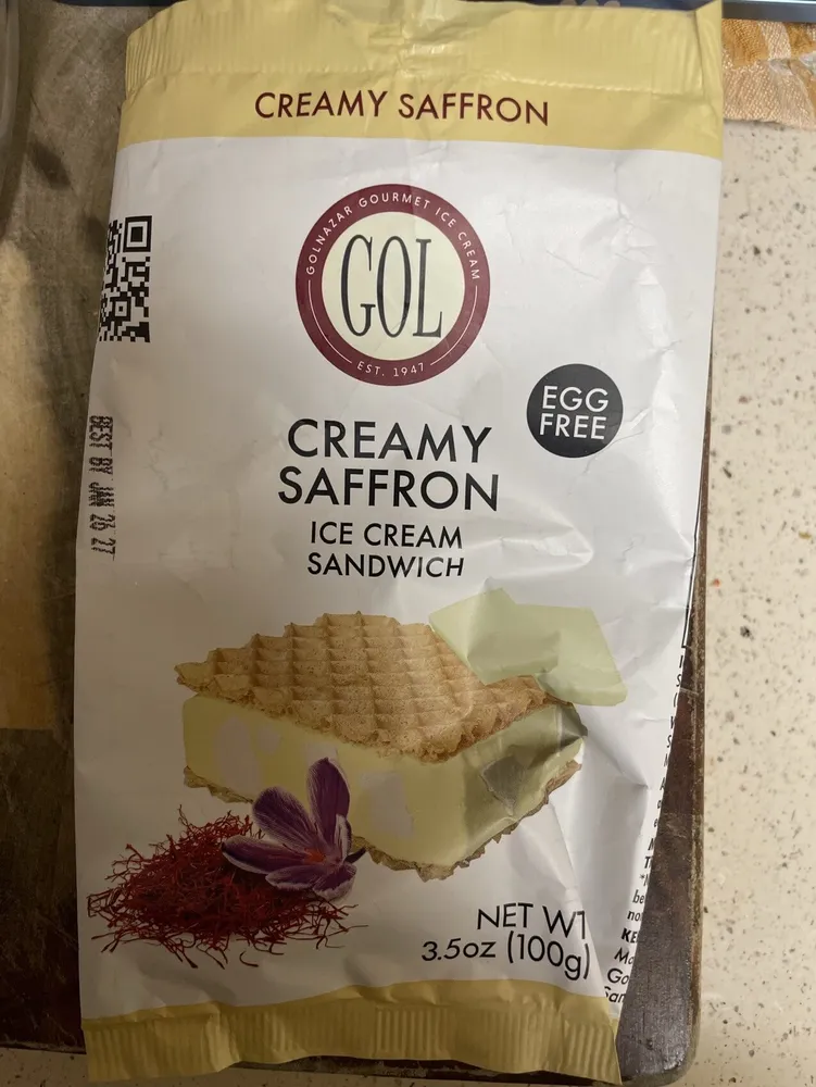 Creamy Saffron Ice Cream Sandwich