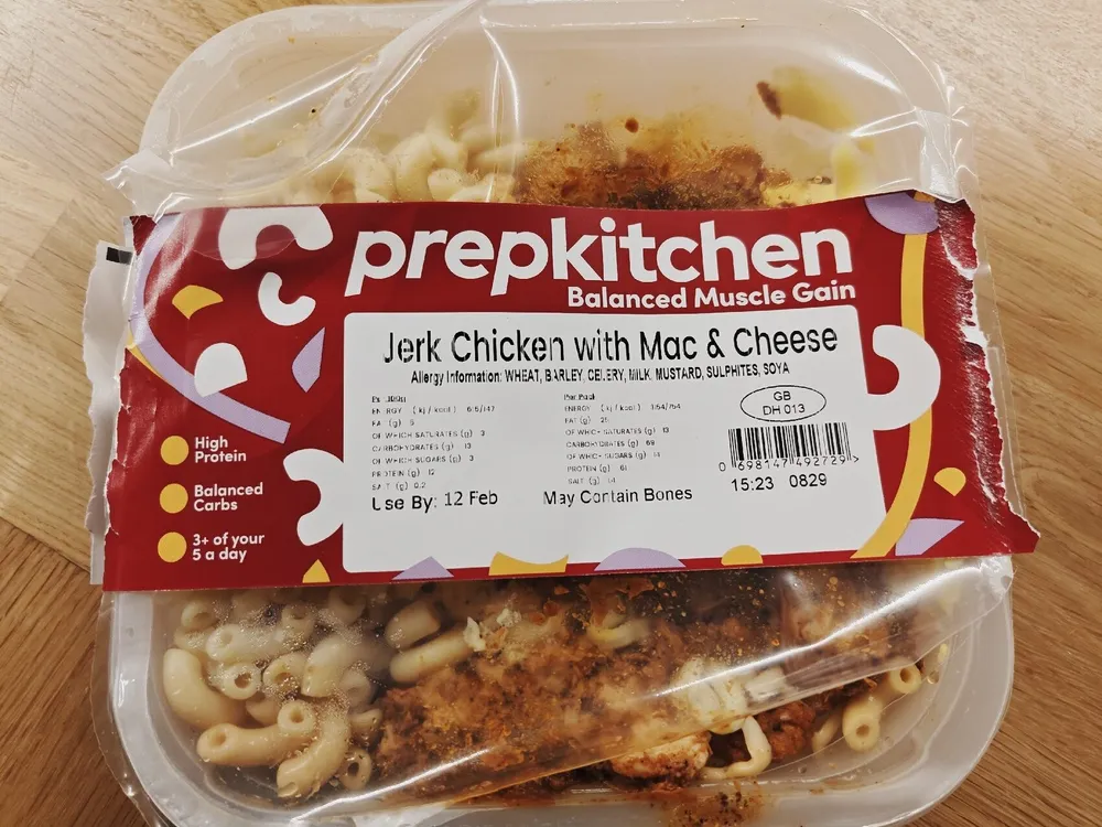 Jerk Chicken With Mac And Cheese