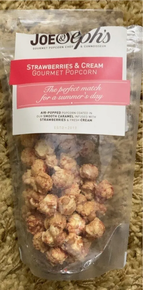 Strawberries & Cream Popcorn