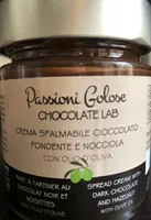 Pate à tartiner chocolat noir et noisettes
