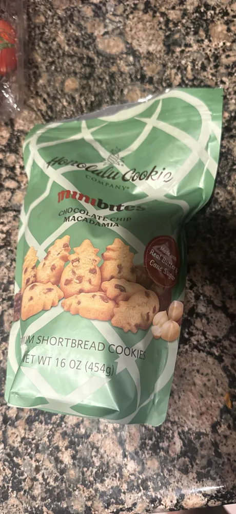 Chocolate Chip Macadamia Mini Bites