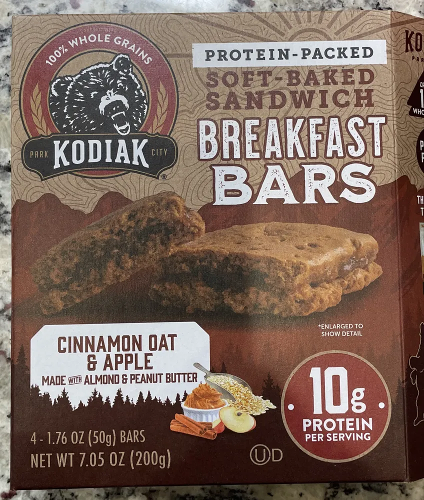 Cinnamon Oat & Apple Soft-Baked Sandwich Breakfast Bars