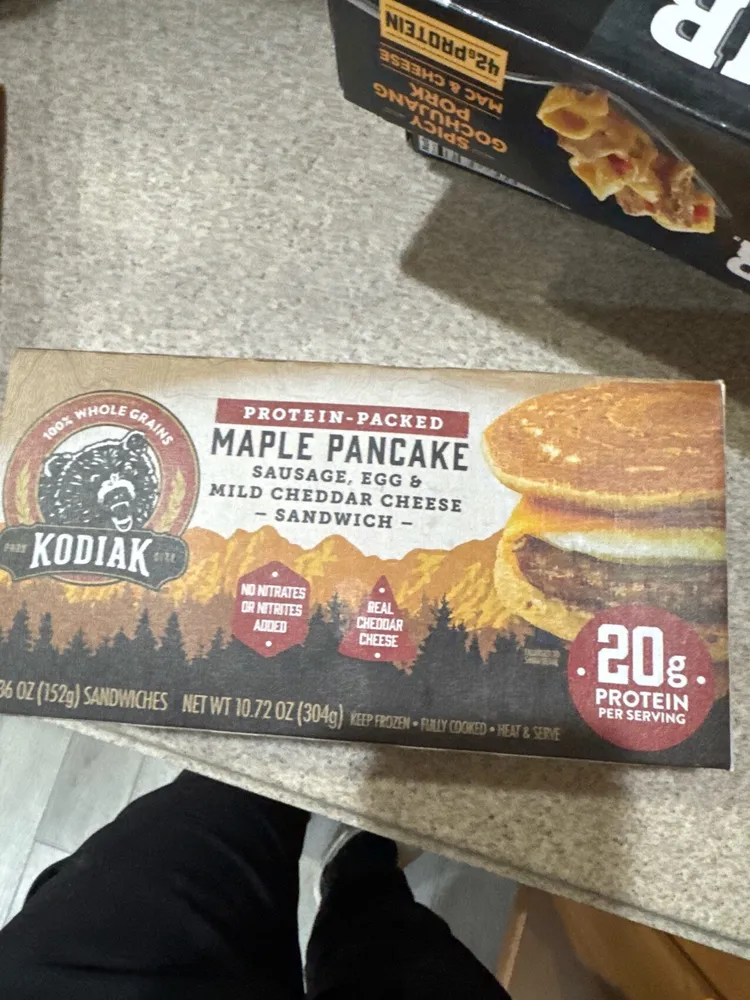 Maple Pancake Sausage, Egg & Mild Cheddar Cheese Sandwich