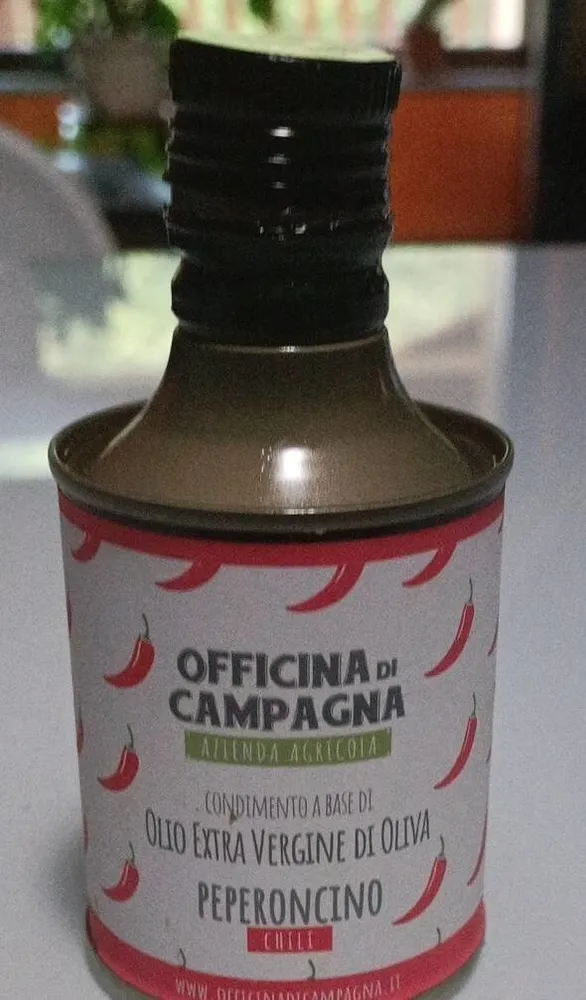 Olio extravergine di oliva al Peperoncino