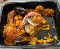 Paella fruit de mer et poulet