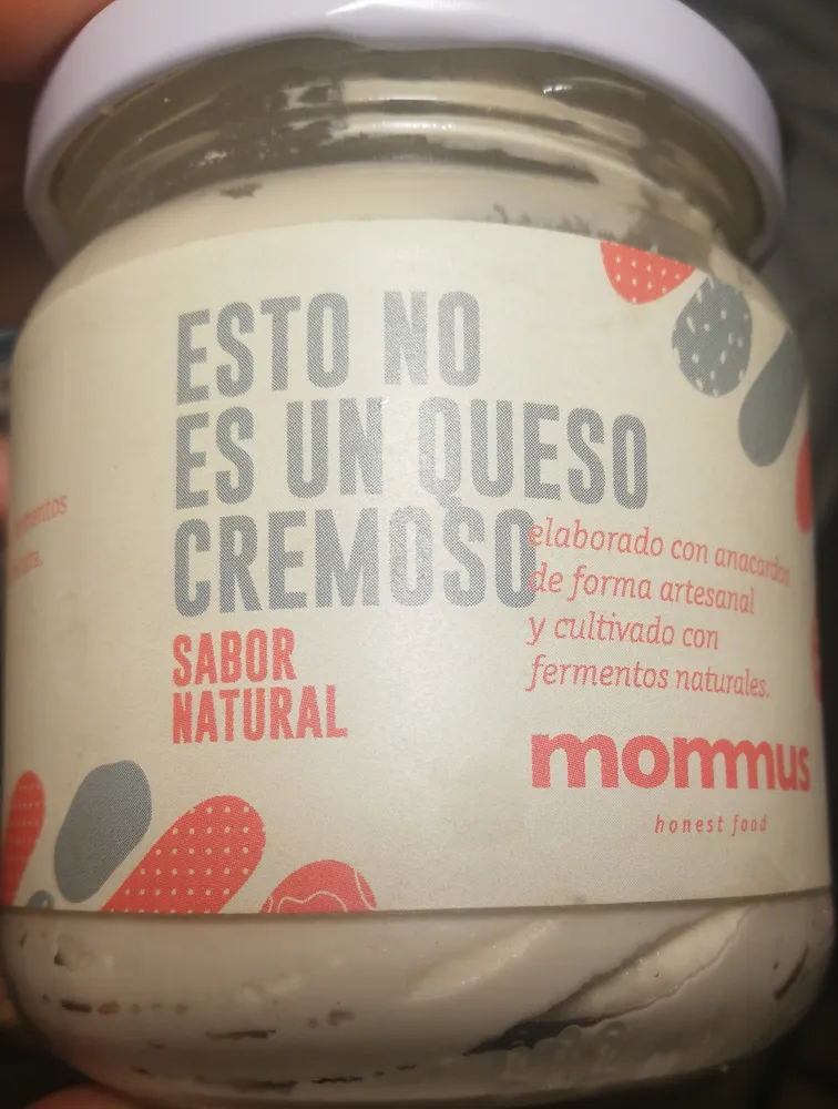 Esto no es un queso cremoso sabor natural