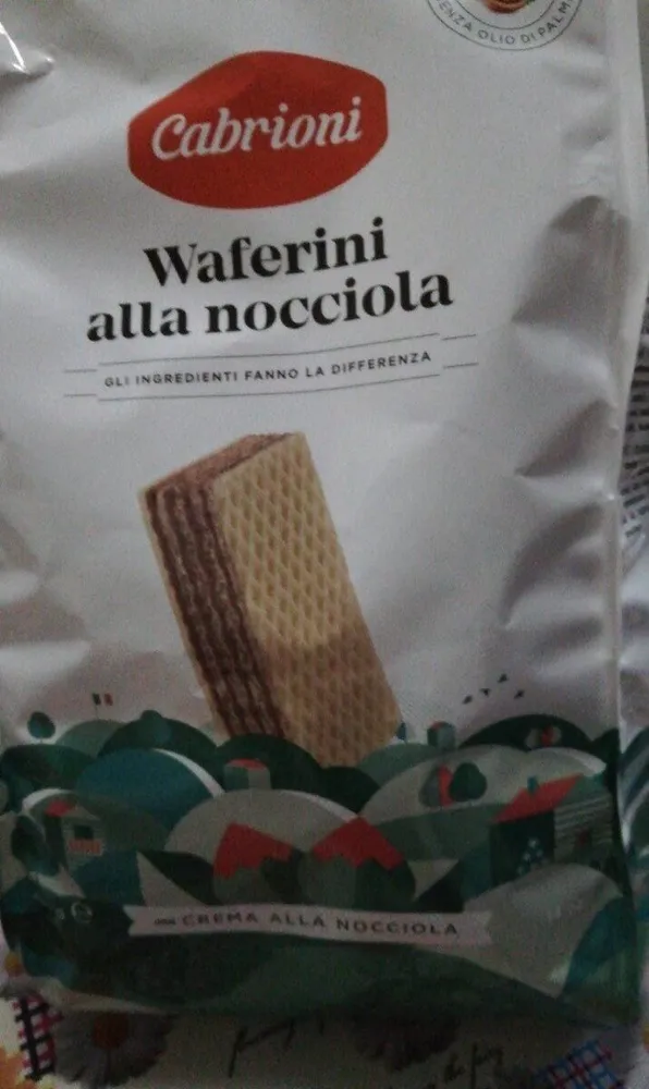 Waferini alla nocciola
