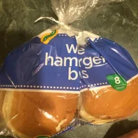 White hamburger buns