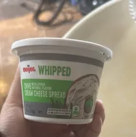 Whipped chives and onion cream chz