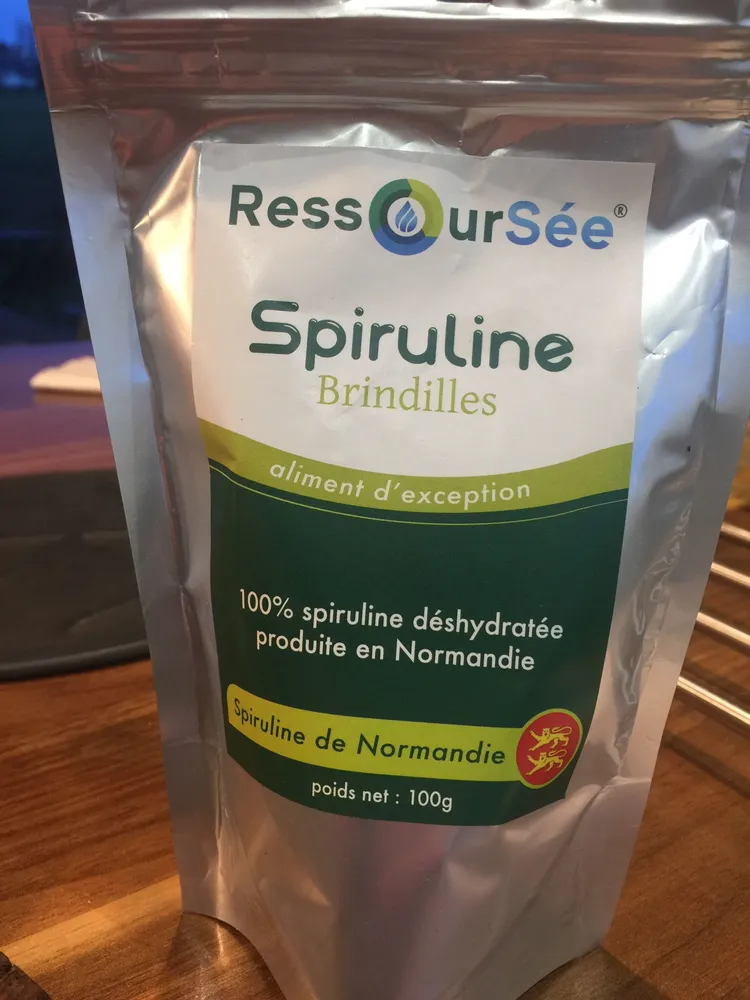 Spiruline en brindilles