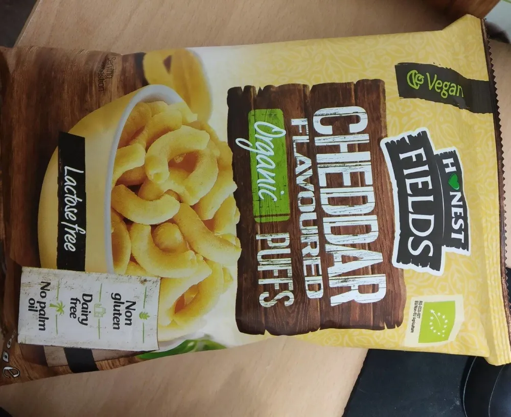 Cheddar flavoured puffs
